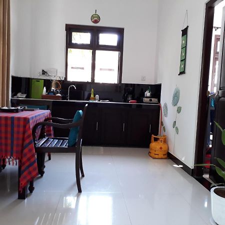 Apna Homestay Apartments Унаватуна Екстериор снимка