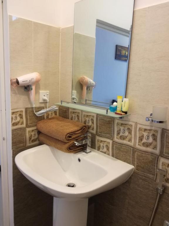 Apna Homestay Apartments Унаватуна Екстериор снимка